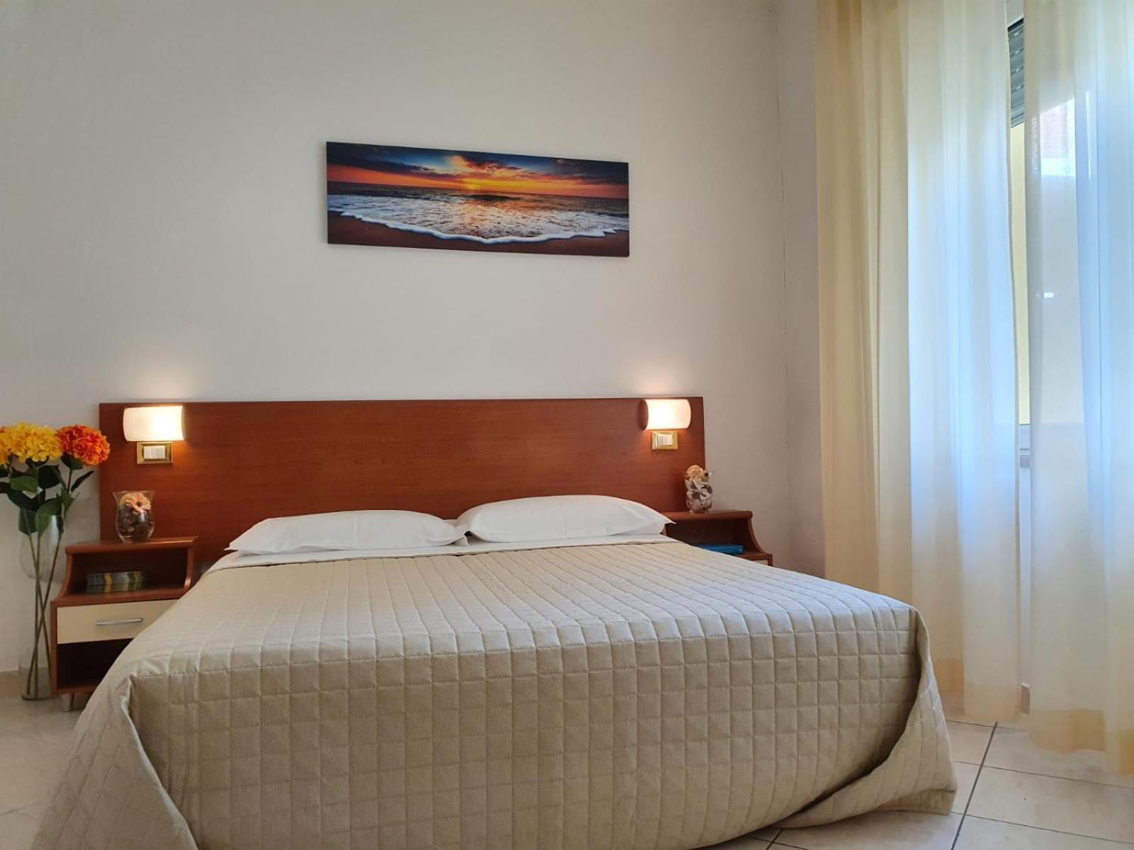 Residence Special Rimini Bagian luar foto