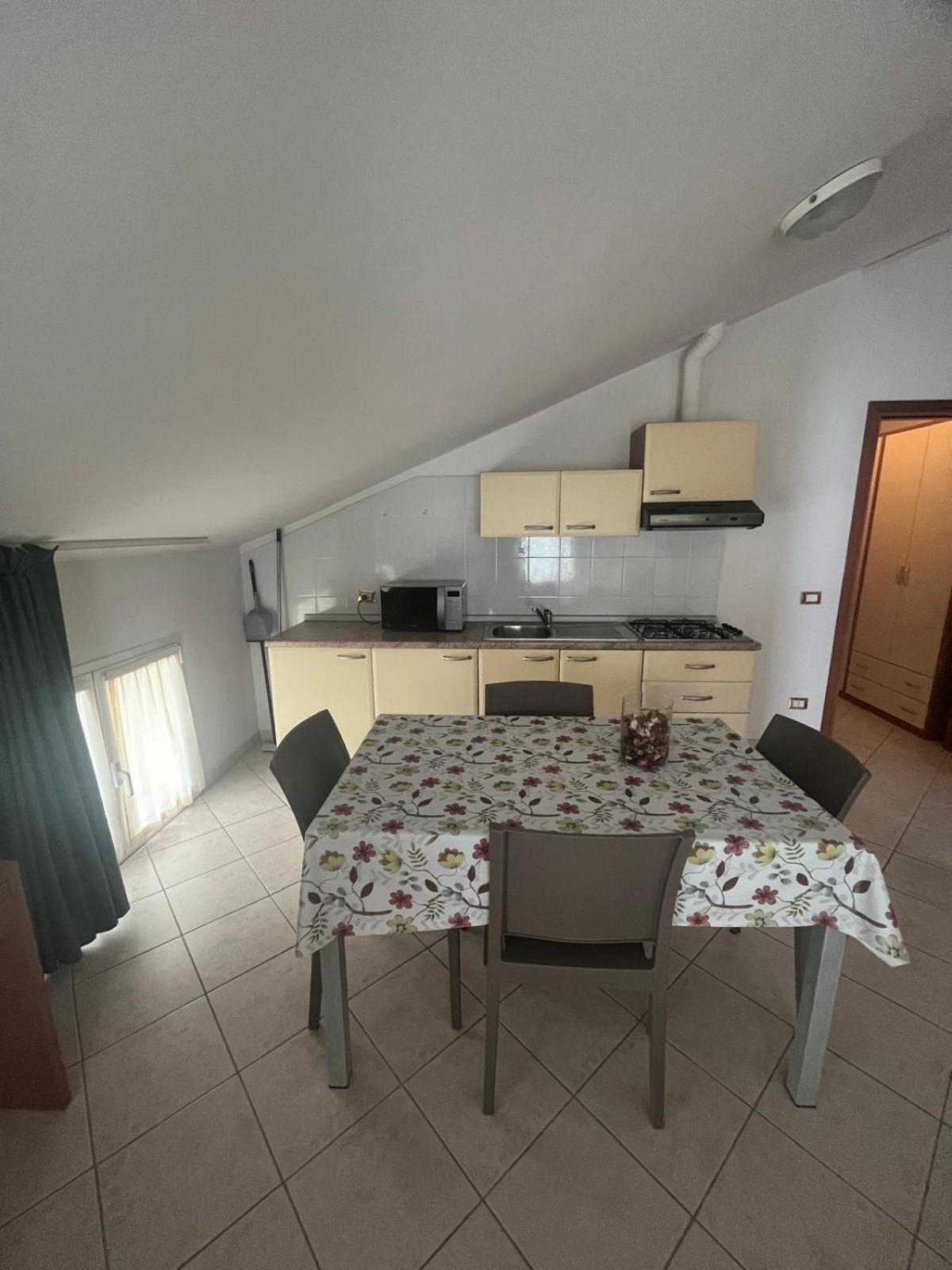 Residence Special Rimini Bagian luar foto