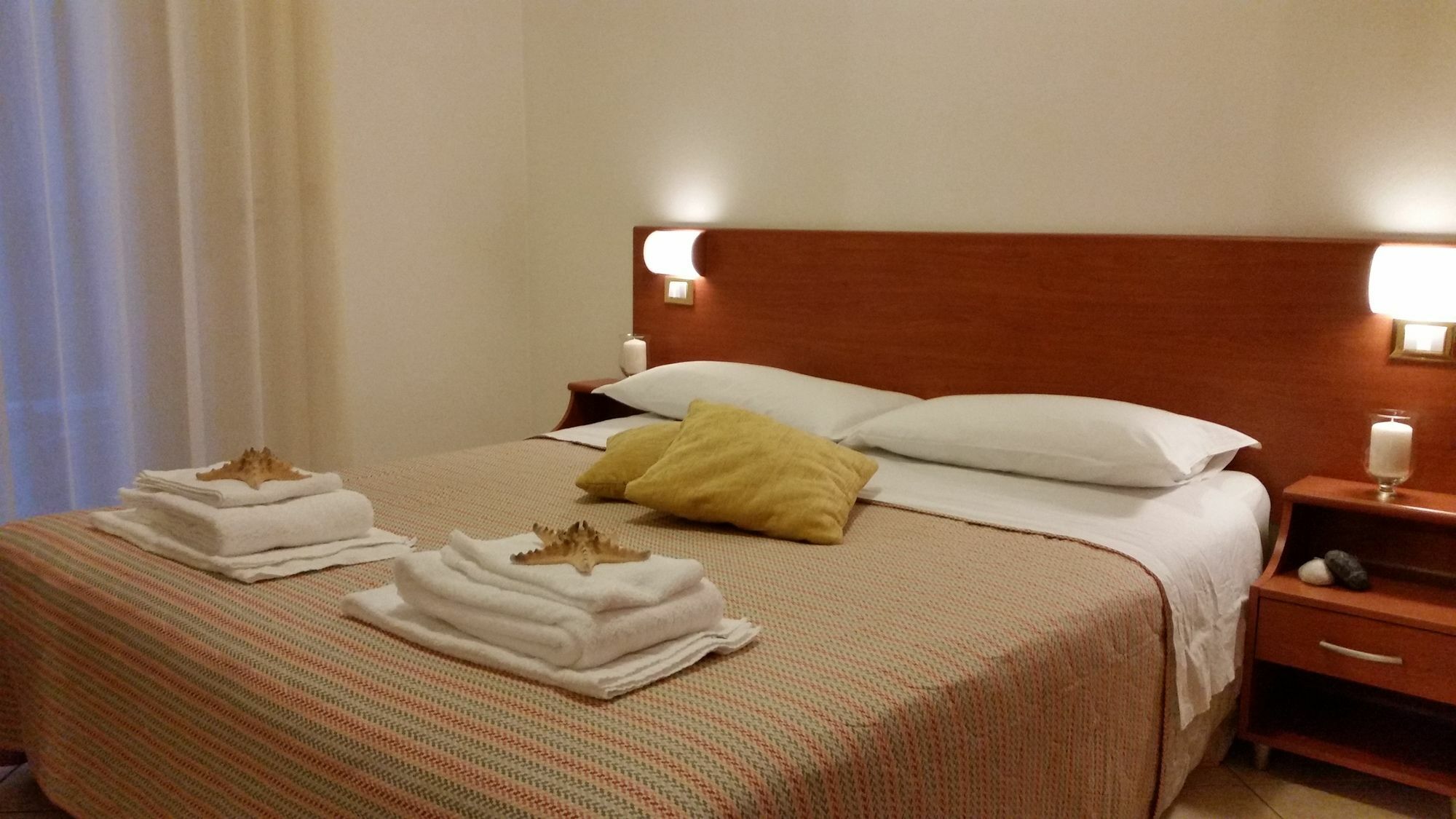 Residence Special Rimini Bagian luar foto